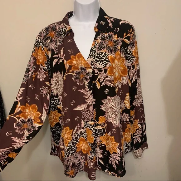 Maurices Floral Print Top Sz XL - Picture 2 of 15